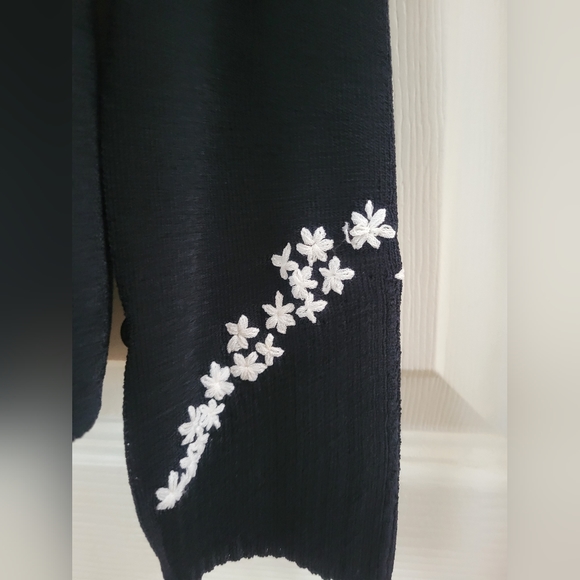 Cardigan/Tank set - Picture 3 of 7